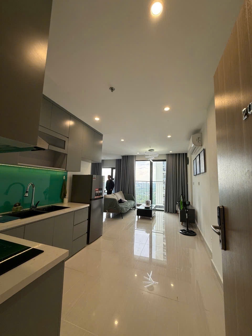 cần bán 2pn2wc giá bán 3.1tỷ full nội thất.chỉ