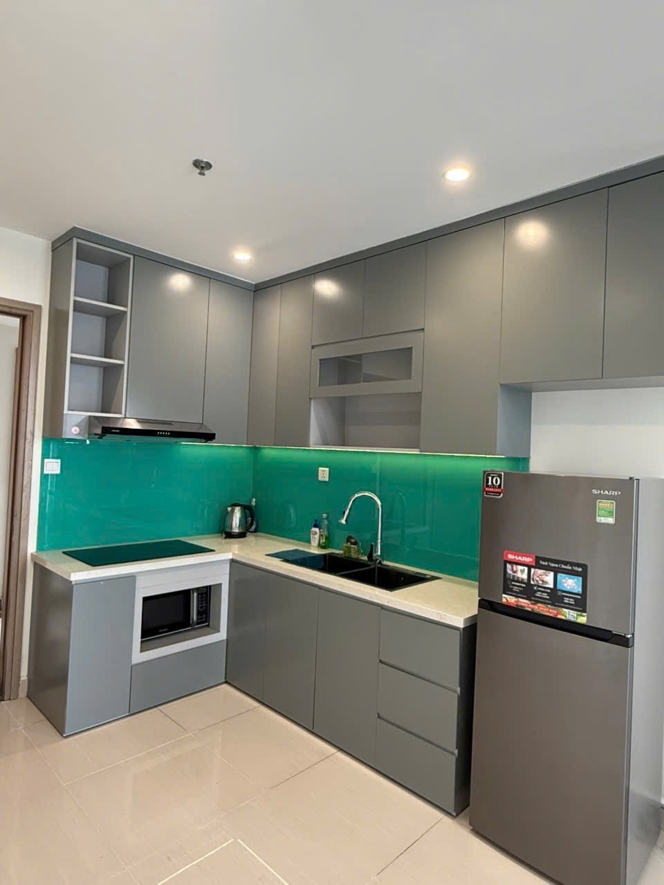 cần bán 2pn2wc giá bán 3.1tỷ full nội thất.chỉ