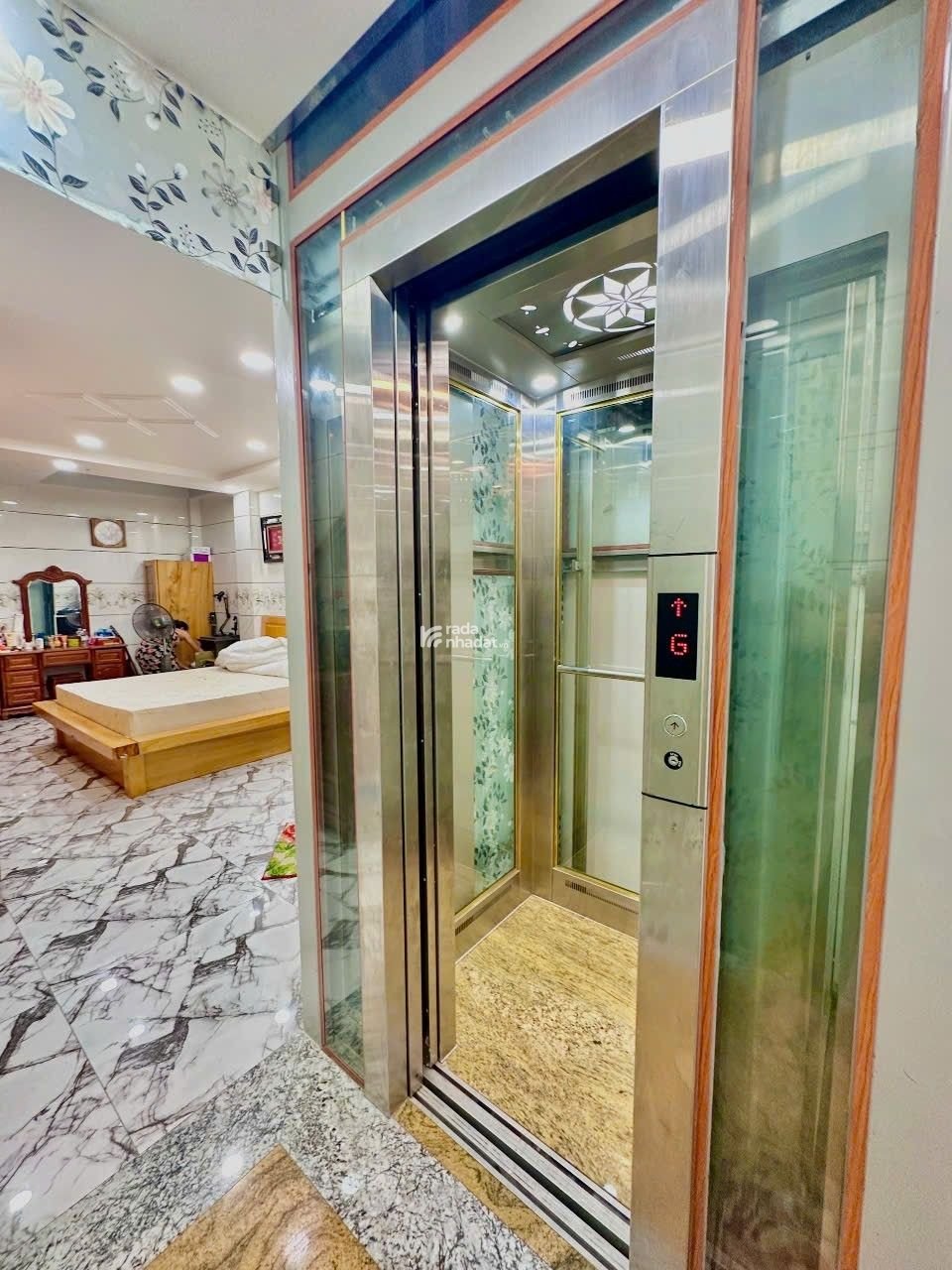 Mặt tiền Lê Lư, 80m2, 6 tầng thang máy, 12PN, chỉ 15.45 tỷ, dòng tiền 500tr/năm