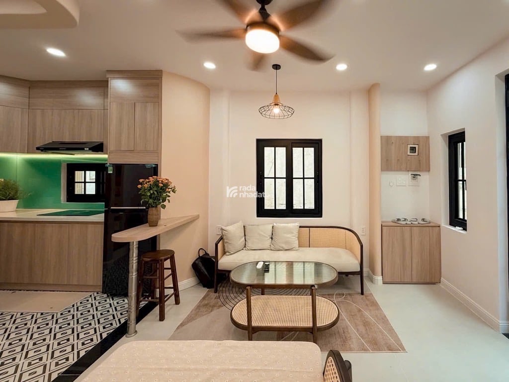 NHÀ LÊ VĂN SỸ, Q.3, 4x6.5m, 3 TẦNG, NỘI THẤT CAO CẤP, KHU AN NINH, NHÀ MỚI VÀO Ở NGAY CHỈ 4.X TỶ