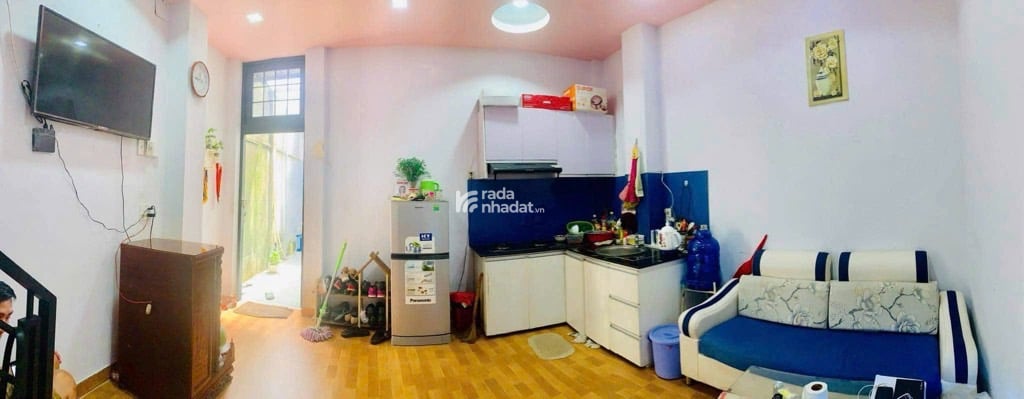 HẺM XE HƠI SÁT VÁCH. HOÀNG HOA THÁM, BÌNH THẠNH, 3 TẦNG Ở NGAY. GIẢM 550TR CHỈ CÒN 3.6T TL 