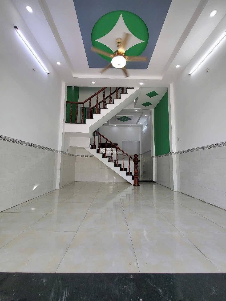 Cần vốn bán nhà Đường Bùi Đình Tuý Bình Thạnh 40m2 ShR Lh Vân