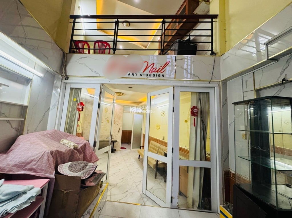 SÁT VÁCH QUẬN 1, HXH ĐIỆN BIÊN PHỦ, BÌNH THẠNH, 33M2 CÓ KC Ở NGAY. GIẢM 550TR CHỈ 6T 