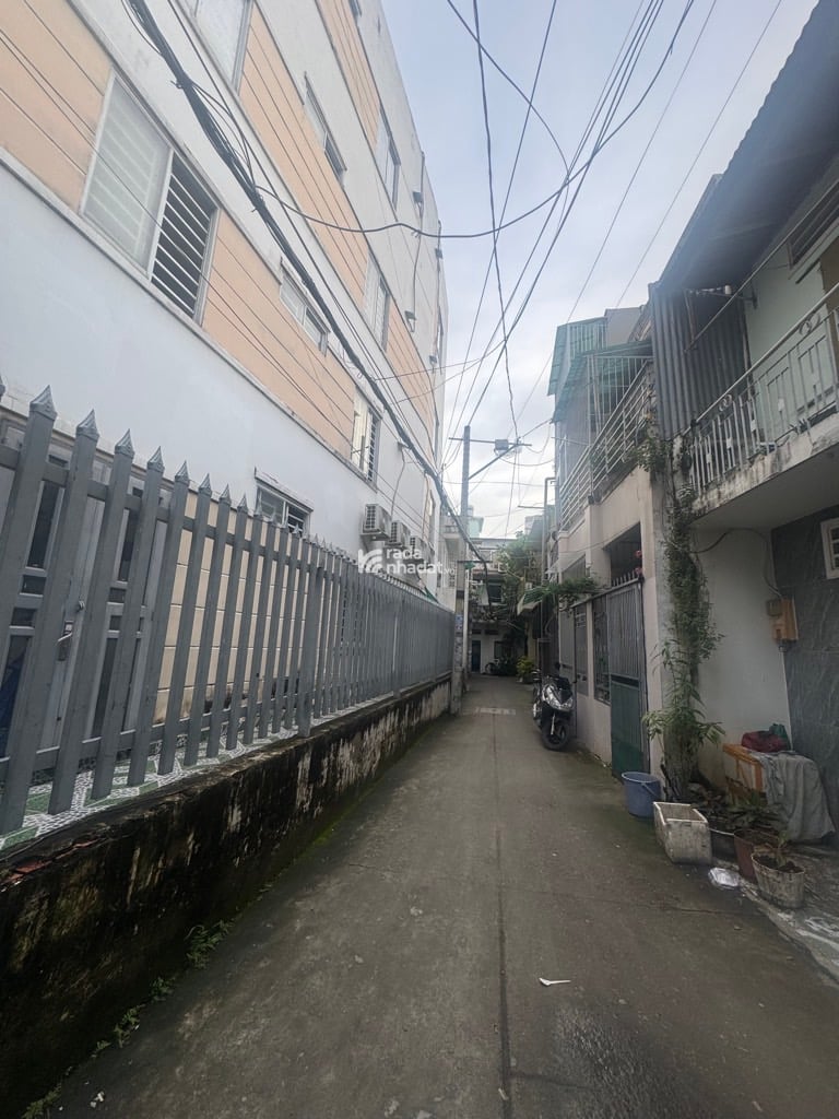 TRUNG TÂM. HẺM XE HƠI TRẦN VĂN ĐANG, Q3, 35M2 DÒNG TIỀN 40TR. GIẢM 350TR CHỈ 4.3T TL