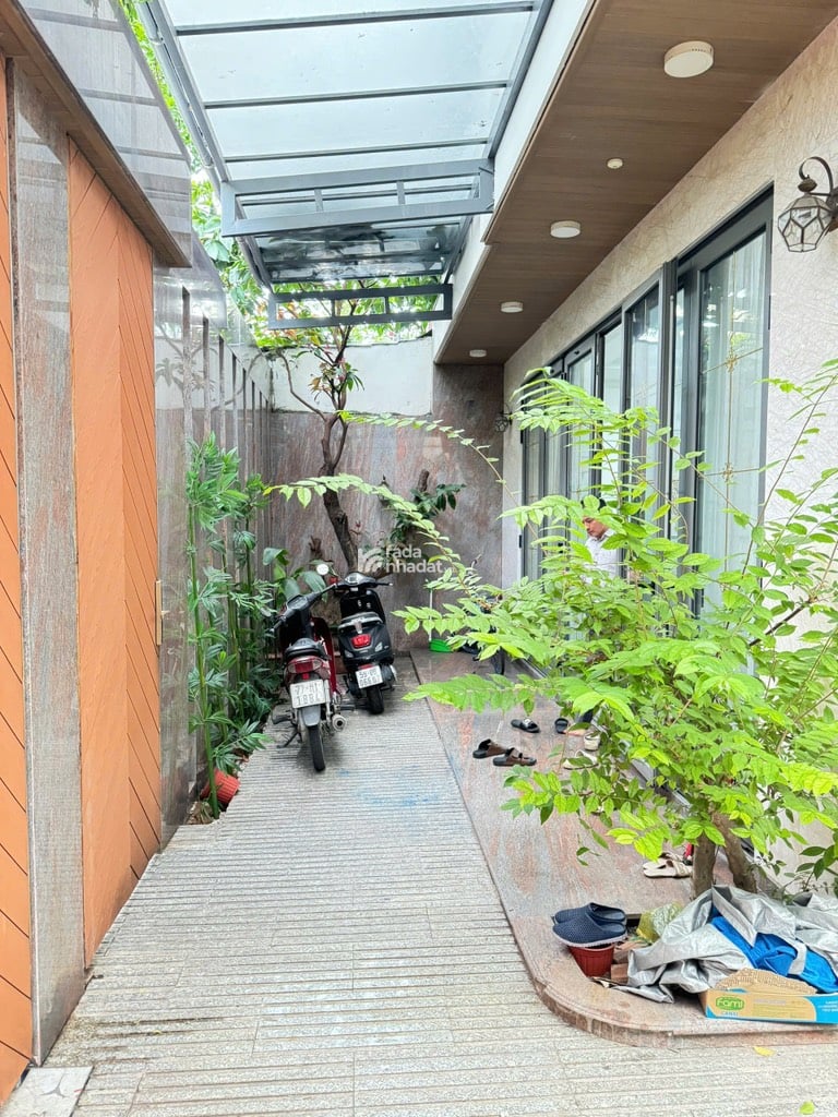 HẺM XE HƠI NGUYỄN HỮU DẬT, TÂN PHÚ, CHUẨN 180M2 HIẾM CÓ. GIẢM 2.5T CHỈ CÒN 29T TL TỐT