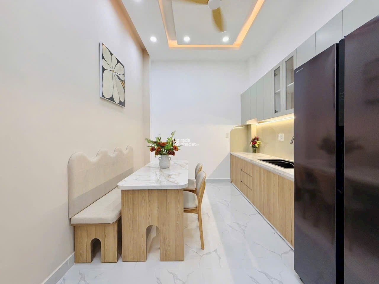 Nhanh tay gọi ngay Nhà Phạm Văn Hai Tân Bình Giá 3 tỷ 250 48,9 m2 1T2L sổ riêng