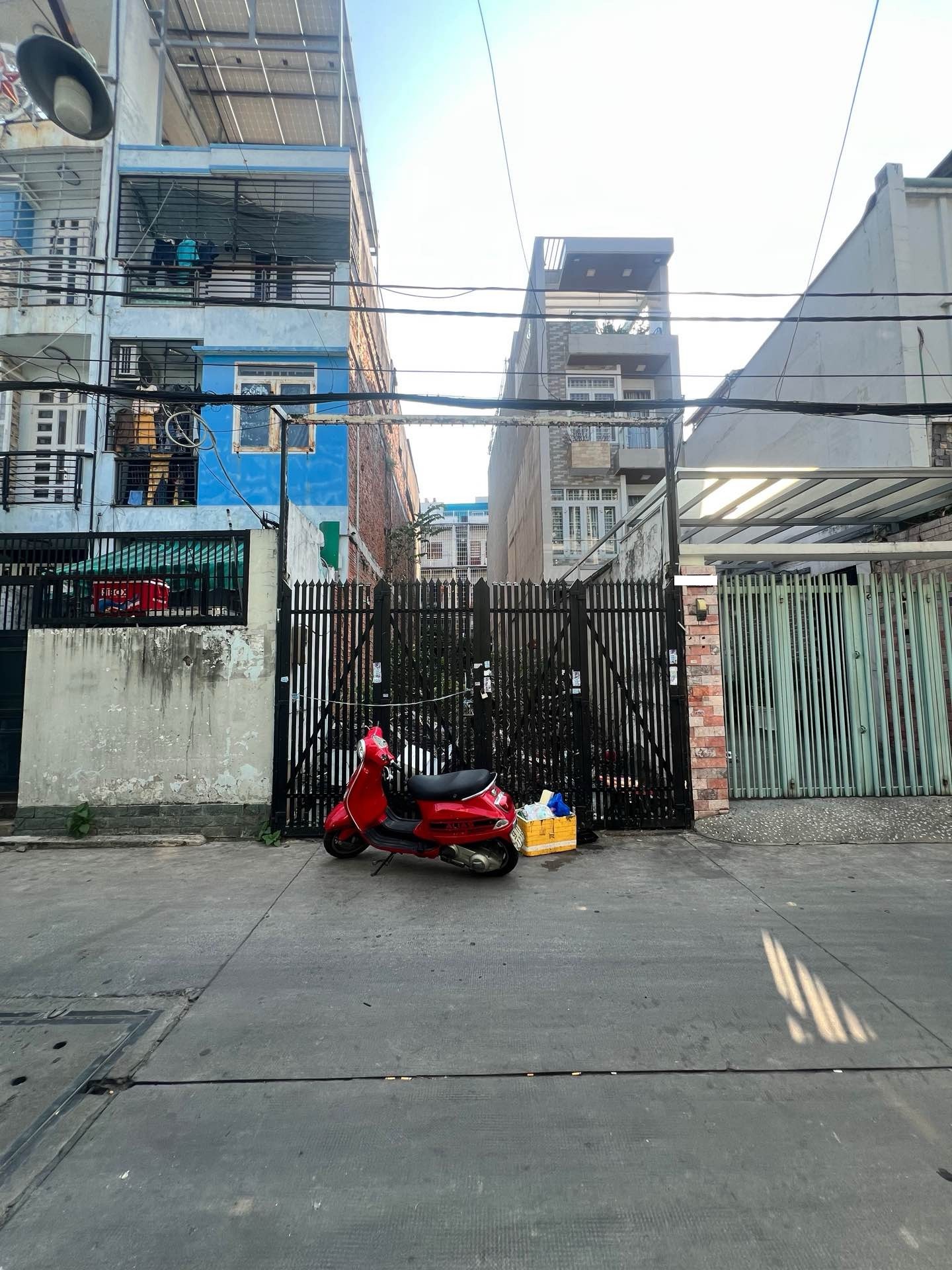 Đất Hẻm 8m Khuông Việt, 120m2, ngang 4.1m, nở hậu 4.5m, tiện xây mới, Chỉ 11.3 tỷ