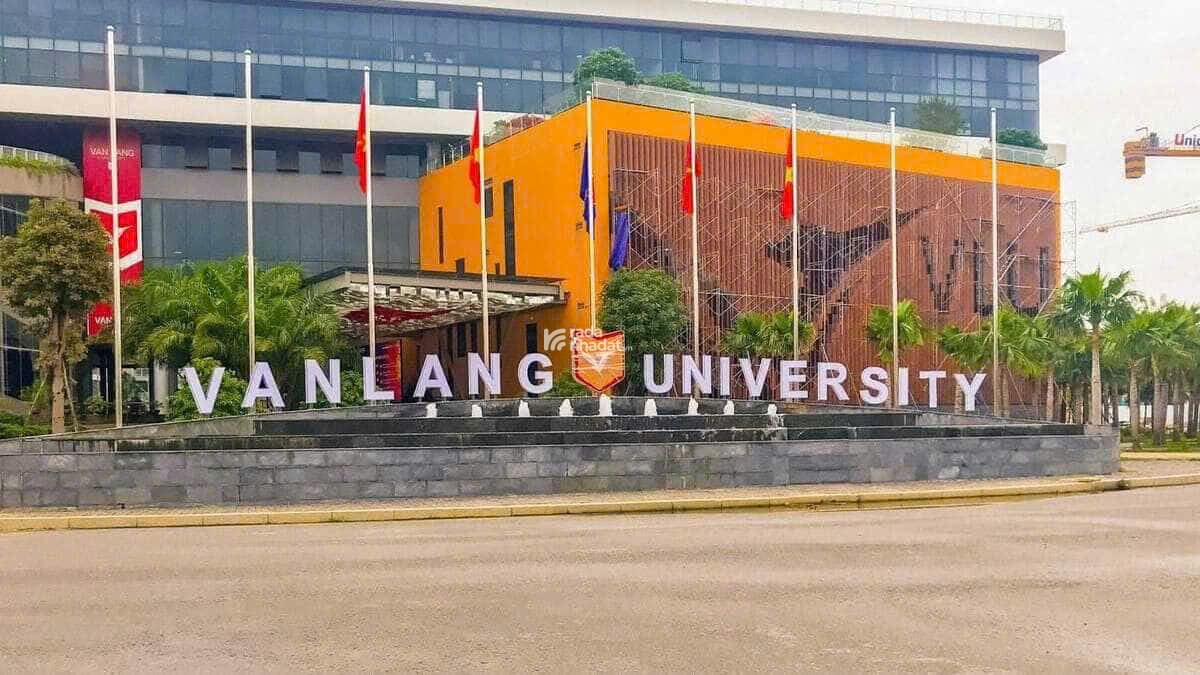 CỰC HOT nhà hẻm 6m 4 tầng đẹp ngang 4.5m 86m2 Phạm Văn Đồng BT sát GIGA MALL 13.9 tỷ 