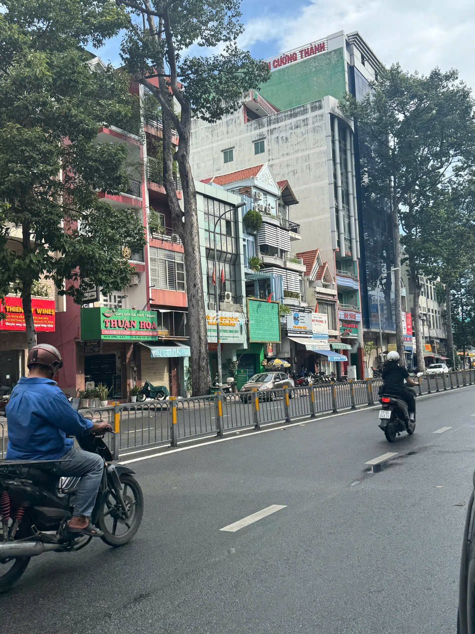 Bán nhà vào ở ngay HXH MT đường Trần Bình Trọng,Q10, 3,5x12m,2 tầng, chỉ 11 tỷ