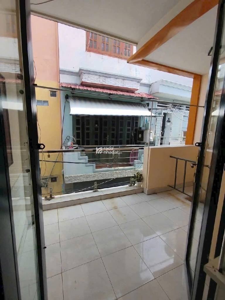 NGAY CHỢ VẢI, HẺM XE HƠI PHÚ THỌ HÒA, TÂN PHÚ, 48M2 HIẾM CÓ. GIẢM 550TR CHỈ CÒN 4.3T TL TỐT