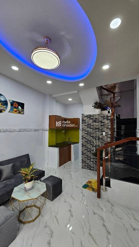 HẺM XE HƠI SÁT NHÀ, LẠC LONG QUÂN, TÂN BÌNH, 19M2 CÓ KC Ở NGAY. GIẢM 350TR CHỈ 4T