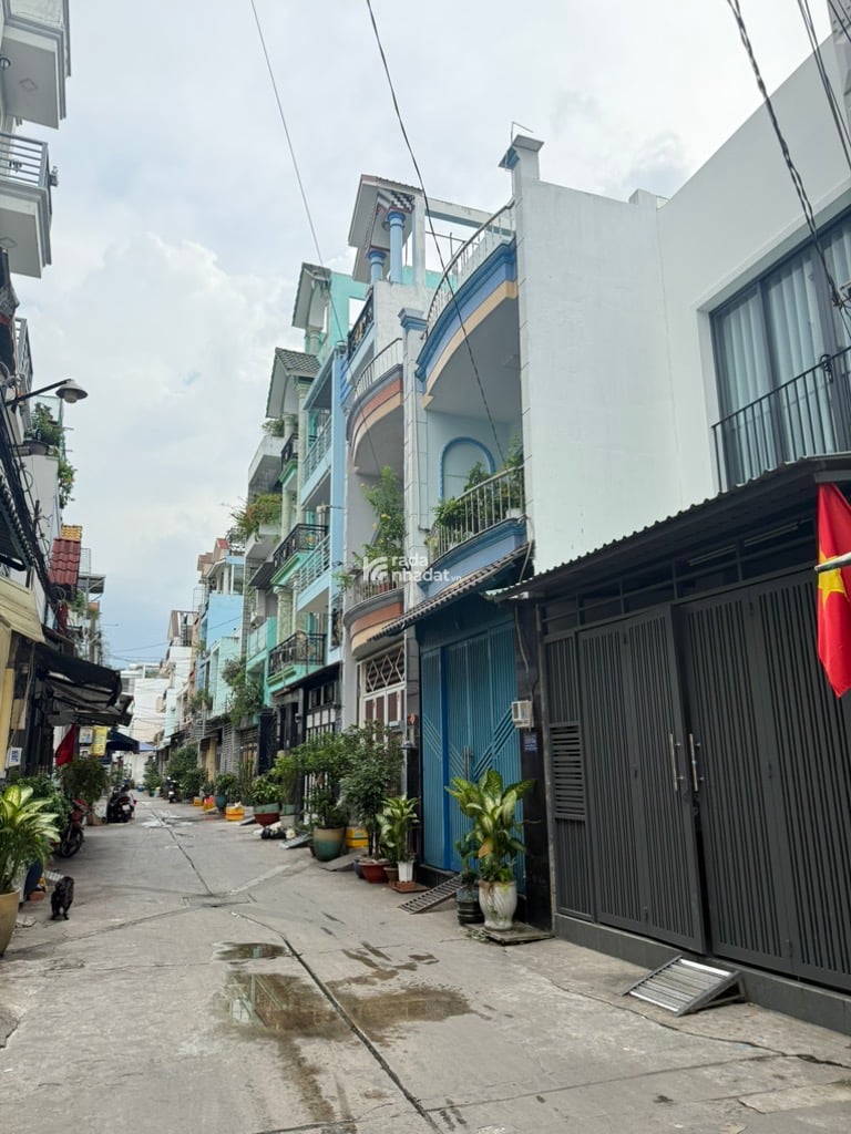 SIÊU PHẨM - 5 TẦNG - GIÁP TÊN LỬA - BTCT - 4X14 - VUÔNG - Ô TÔ NGỦ TRONG NHÀ - MỚI KENG - CHỈ 6ty5