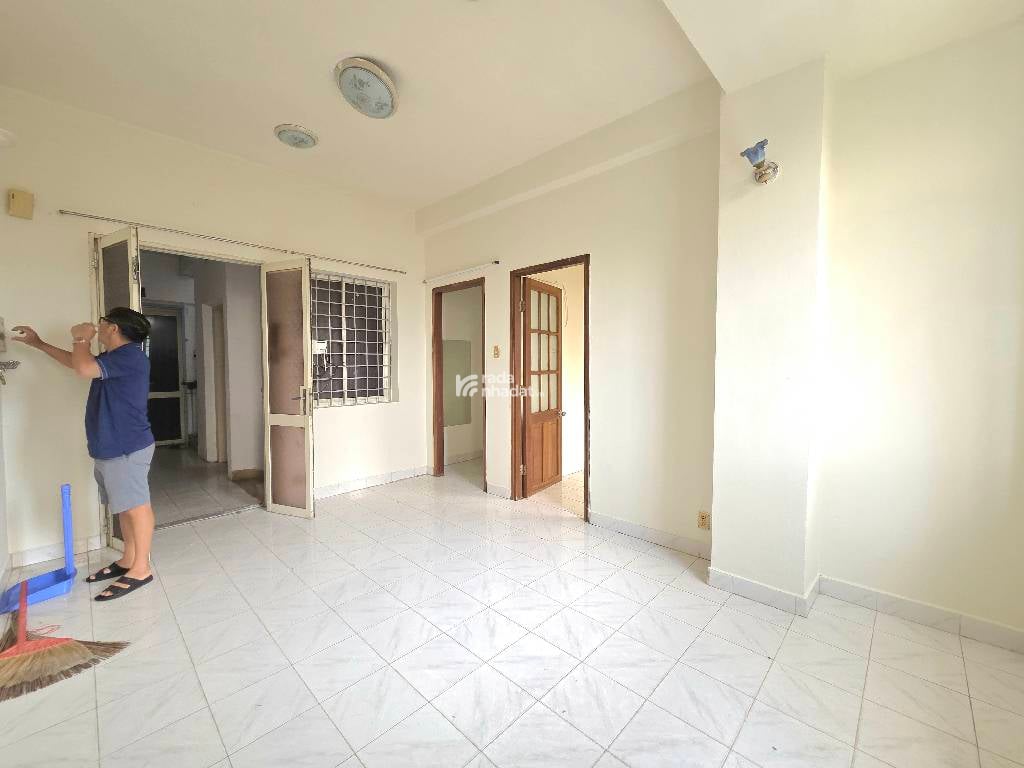 CHUNG CƯ NGUYỄN KIỆM, PHÚ NHUẬN, 45M2 CÓ KC Ở NGAY. GIẢM 350TR CHỈ CÒN 2.5T TL 