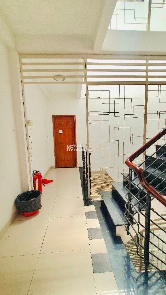 BÁN NHÀ 5 TẦNG 2 MẶT HẺM XE HƠI  VƯỜN LÀI  DÒNG TIỀN 25TR 76M CHỈ 11.X TỶ