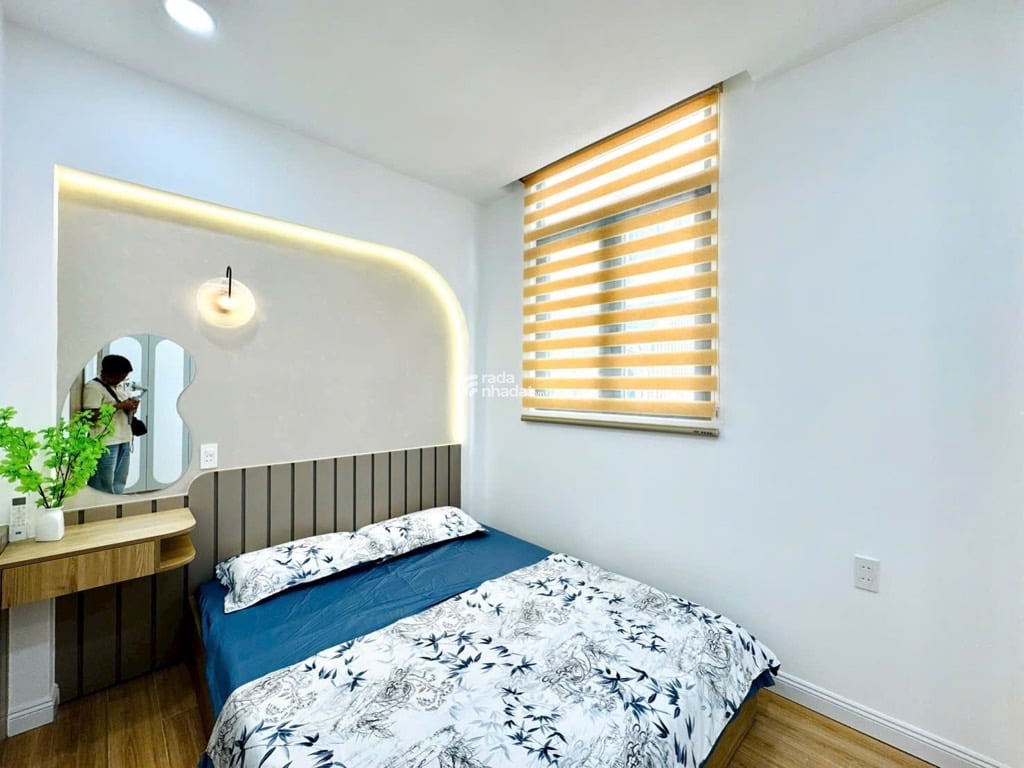 Bán nhà căn góc Nguyễn Trọng Tuyển, siêu phẩm nhà mới , chỉ 5.9 tỷ TL