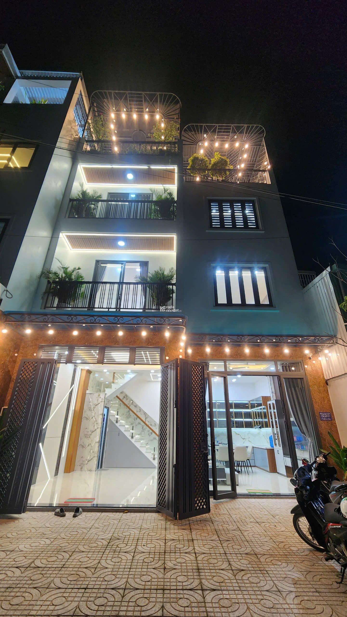 NHÀ PHỐ DIỆN TÍCH VILLA KDC CÔNG VIÊN 20M TÔ NGỌC VÂN - Q.12