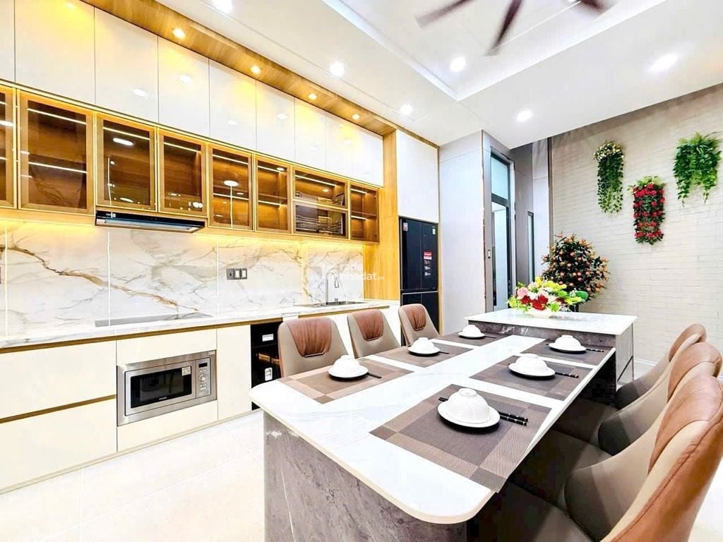 Bán nhà ôtô ngủ trong nhà - 77m2 - thang máy - 5 tầng, Nguyễn Tư Giản Gò Vấp, 13 tỷ bé