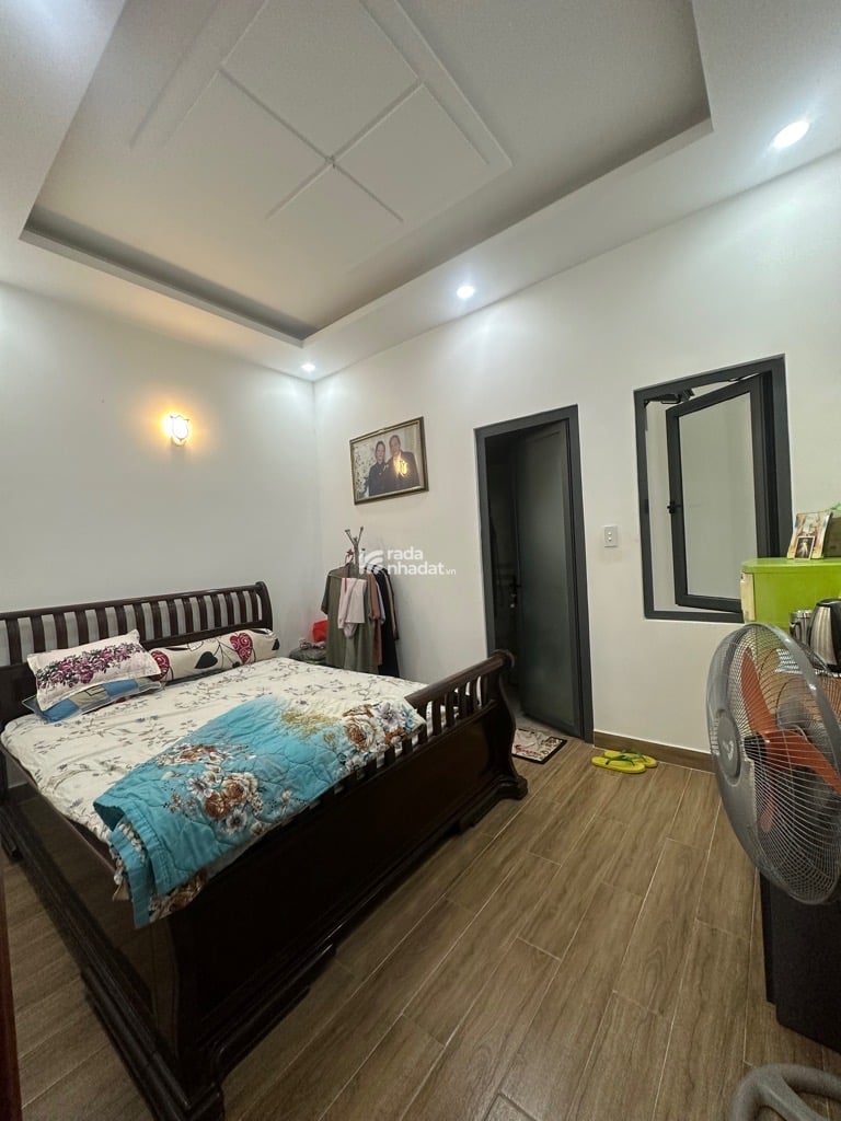 NHÀ ĐẸP BÌNH TÂN 5 TẦNG BTCT 54M2 5.X TỶ 4PN HẺM XE TẢI 6M SÁT MẶT TIỀN 