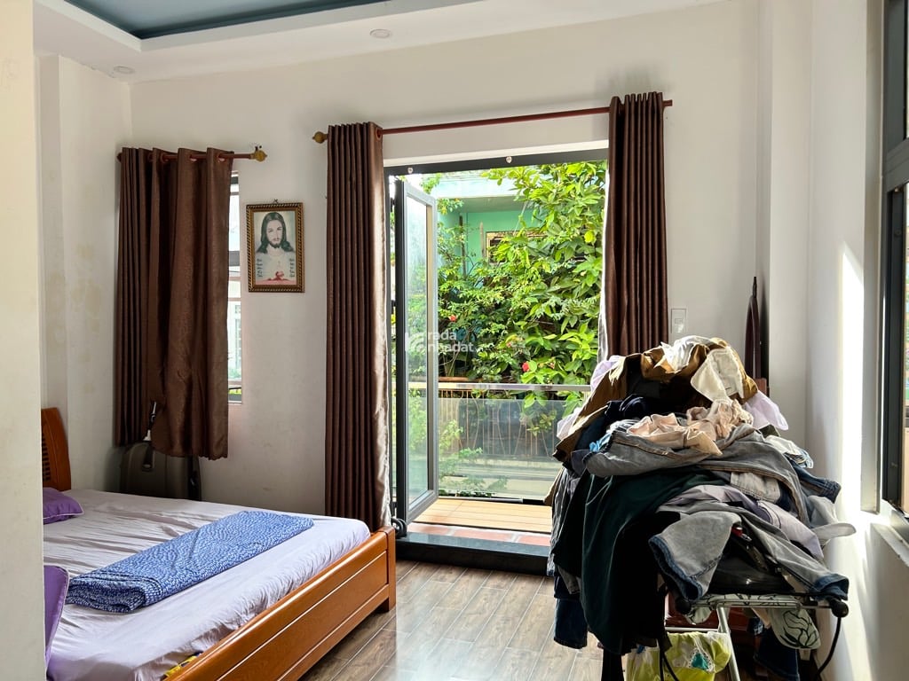 ĐÓN ĐẦU TUYẾN METRO, SÁT HXH CÁCH MẠNG THÁNG 8, TÂN BÌNH, 70M2 Ở NGAY. GIẢM 350TR CHỈ CÒN 9T TL 