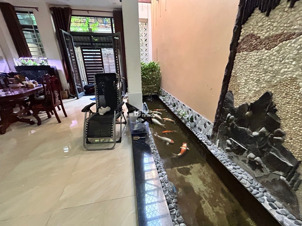 ĐÓN ĐẦU TUYẾN METRO, SÁT HXH CÁCH MẠNG THÁNG 8, TÂN BÌNH, 70M2 Ở NGAY. GIẢM 350TR CHỈ CÒN 9T TL 