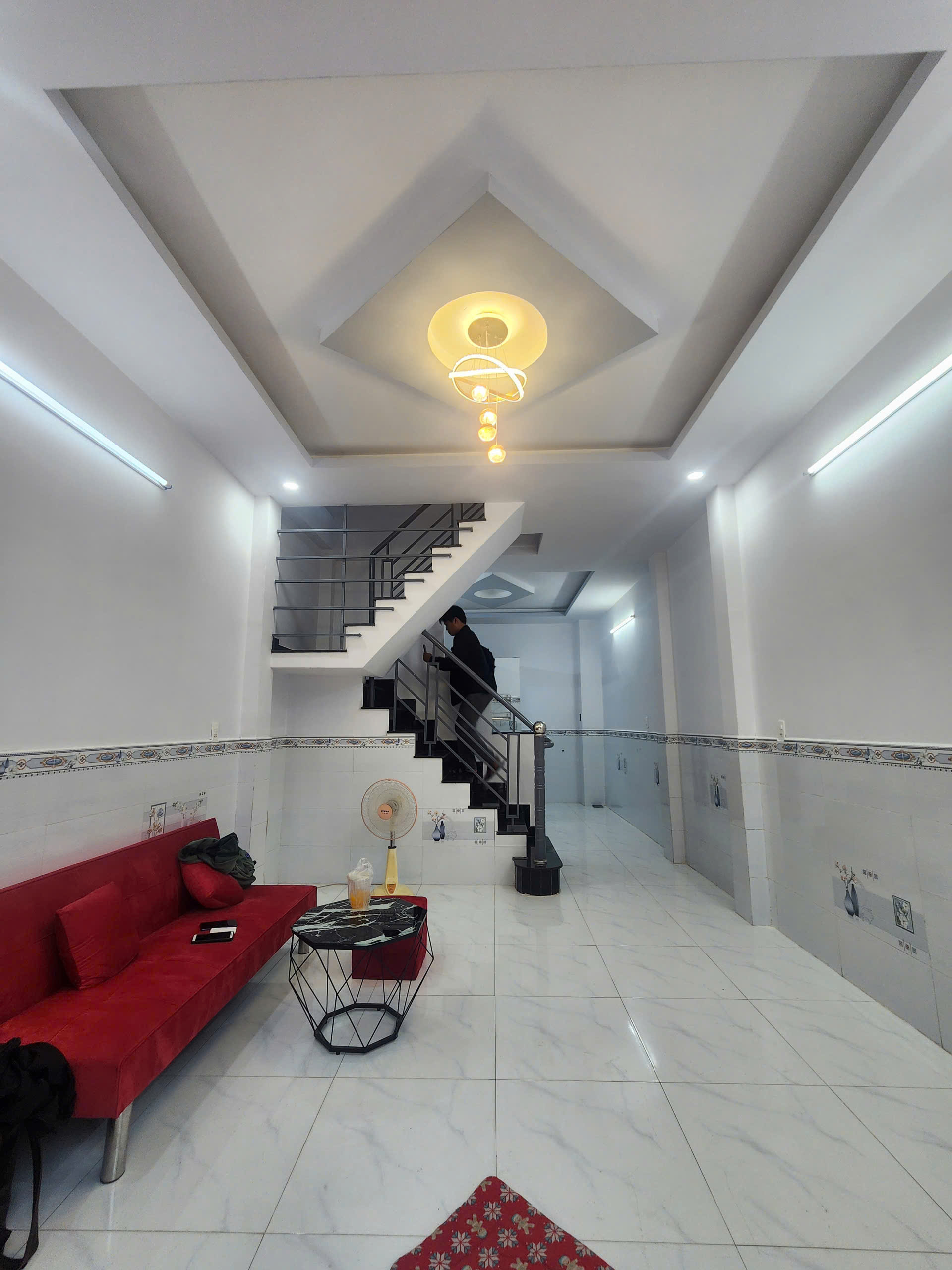 NHÀ MỚI 4X9 - 435TR. 2 PHÒNG NGỦ 2WC. SỔ RIÊNG, SỔ SẴN
