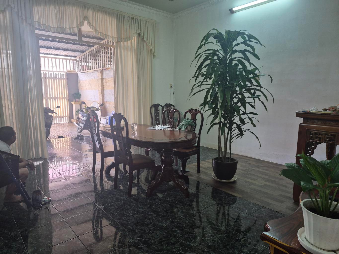 NHÀ ĐẸP Ở NGAY, MẶT TIỀN ĐƯỜNG, GẦN PHẠM VĂN ĐỒNG, 5,5X26, CHỈ 8,5 TỶ.