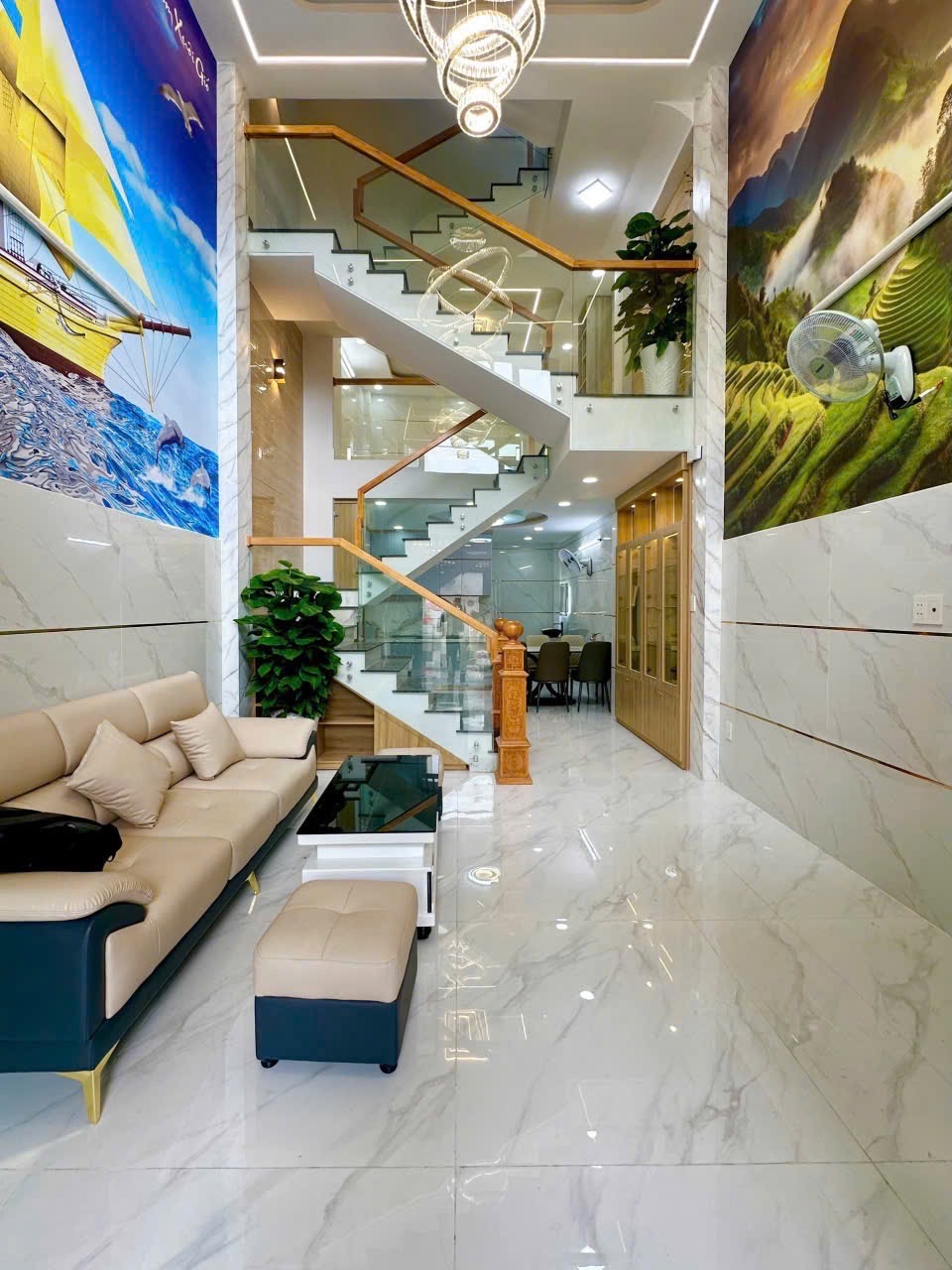 Nhà gì đẹp vậy ? Nhà tại Phan Văn Trị P11 Bình Thạnh, DT: 42m2 chỉ 4tỷ550tr. SHR.