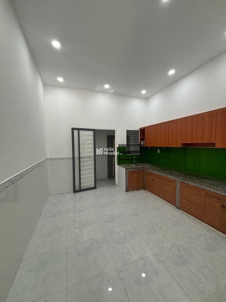 Bán Nhà 3 Tầng Mới Xây, Trung Tâm Chợ Long Trường, Q9, 56m2, Giá 5,29tỷ