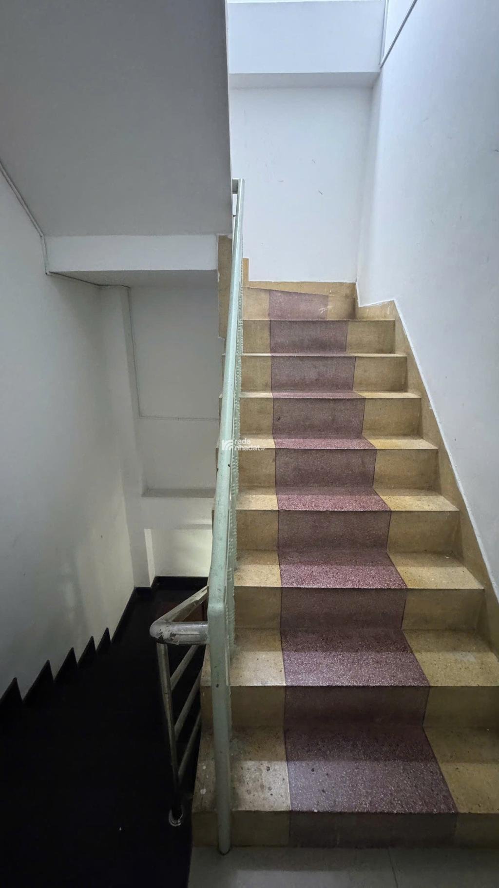 HẺM XE HƠI 373 LÝ THƯỜNG KIỆT, TÂN BÌNH, 50M2 CÓ KC Ở NGAY. GIẢM 350TR CHỈ CÒN 7.6T TL 