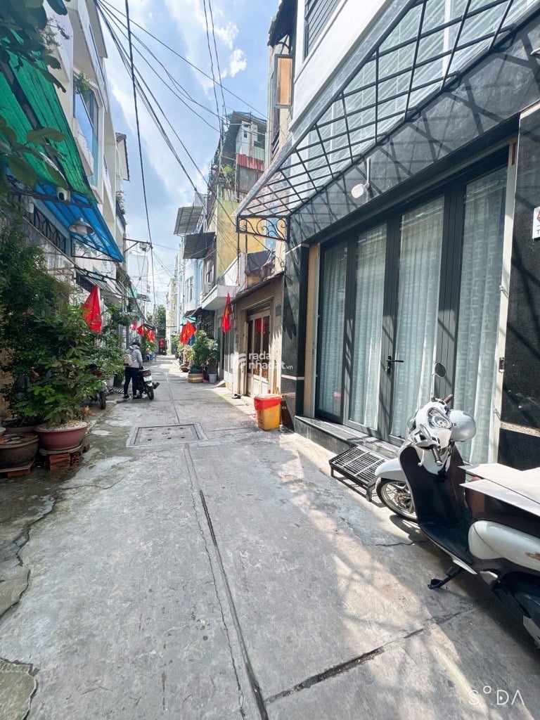 Bán Nhà 5 Tầng BTCT Tân Sơn Nhì gần Luỹ Bán Bích - Âu Cơ Tân Bình - Ngang gần 5M