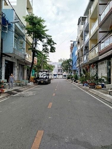 BÁN NHÀ ĐƯỜNG SỐ 57 Q6, ĐỐI DIỆN CÔNG VIÊN. CHỈ 10,5 TỶ 