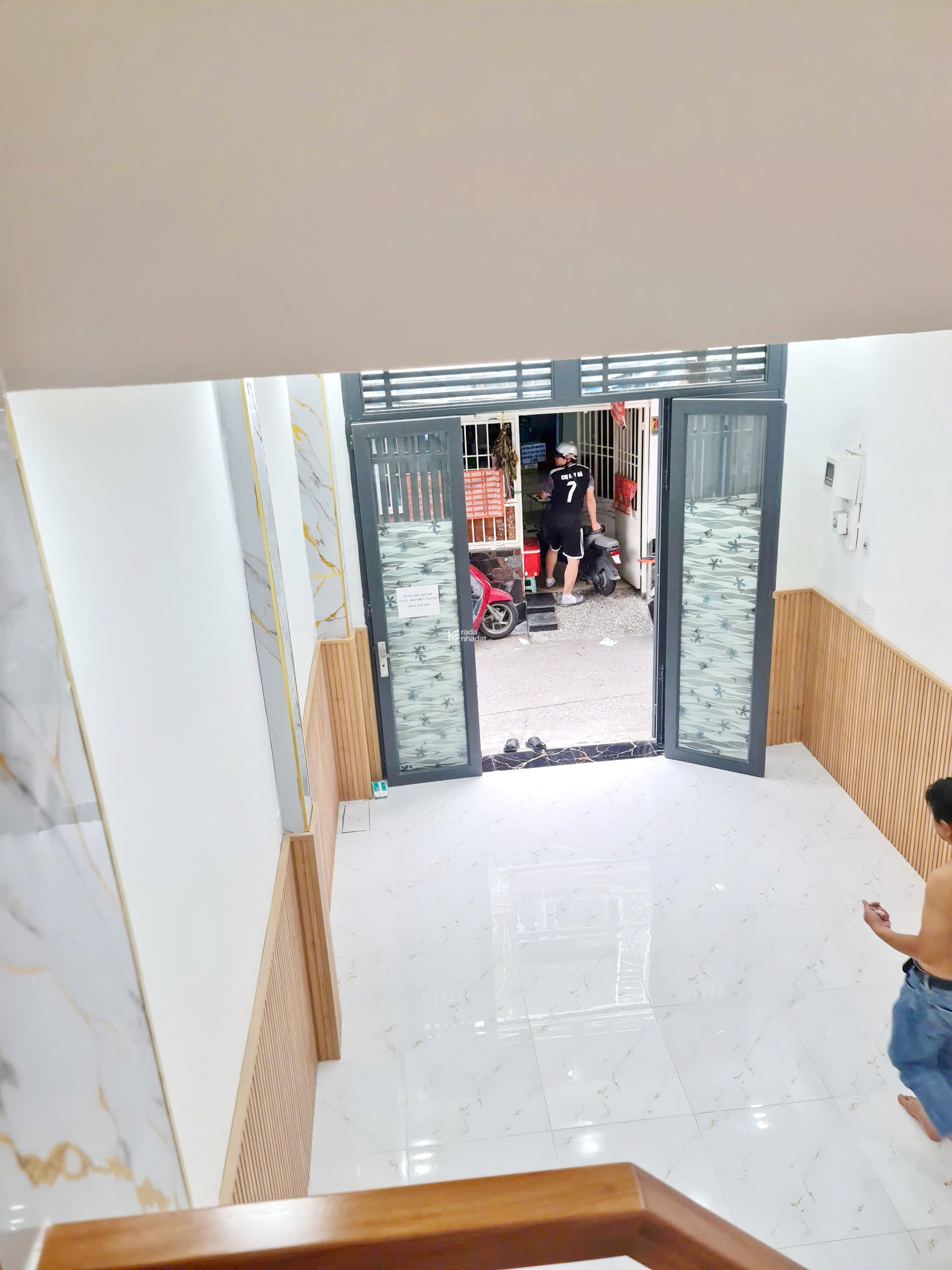 Bán nhà mới 1 lầu gần MT đường Phạm Thế Hiển P. Chánh Hưng Quận 8