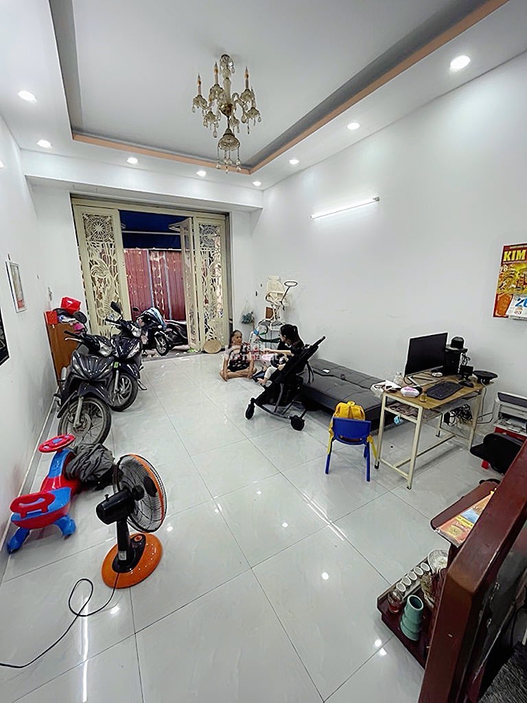 Bán nhà đường bình thành khu phân lô đồng bộ
