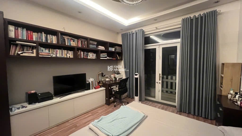 Biệt Thự  khu Phân Lô Nguyễn Hữu Dật  Tây Thạnh  Tân Phú  Đường 16m  7x18m  Giá 15.8 Tỷ