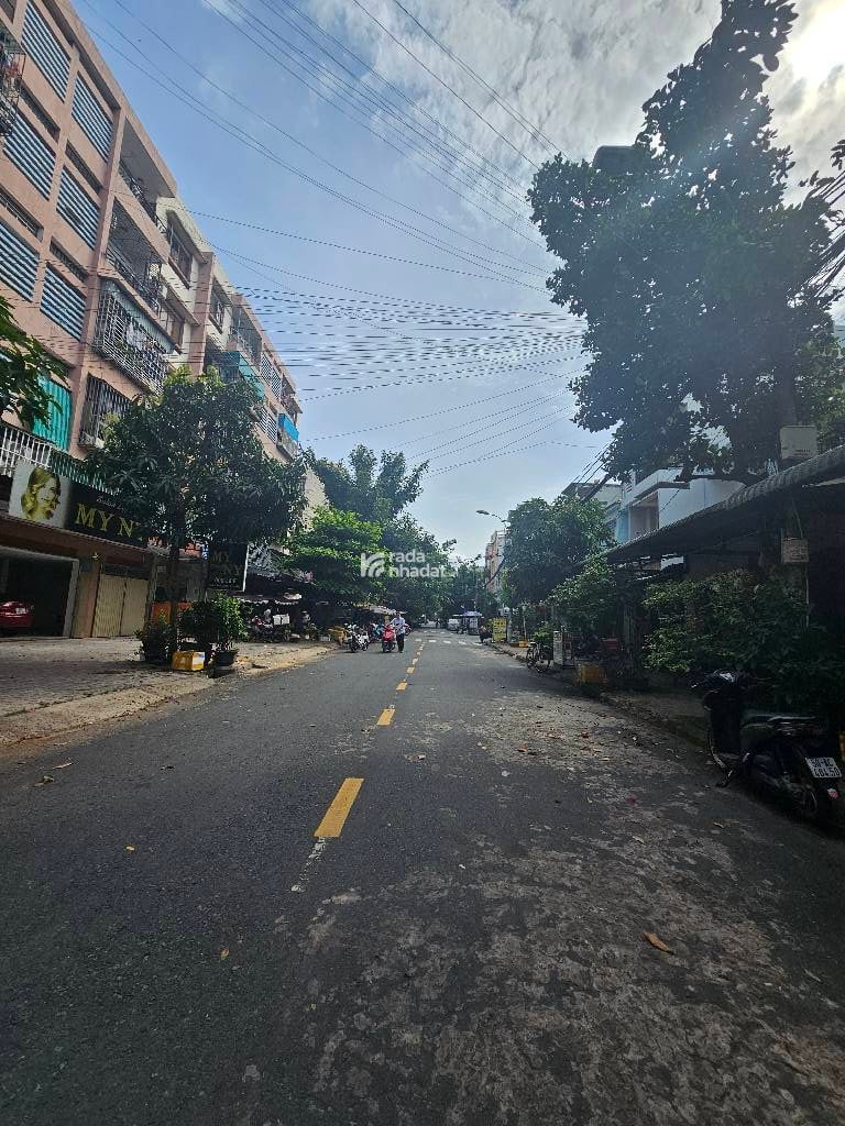 Bán nhà gần đường tây thạnh tân phú