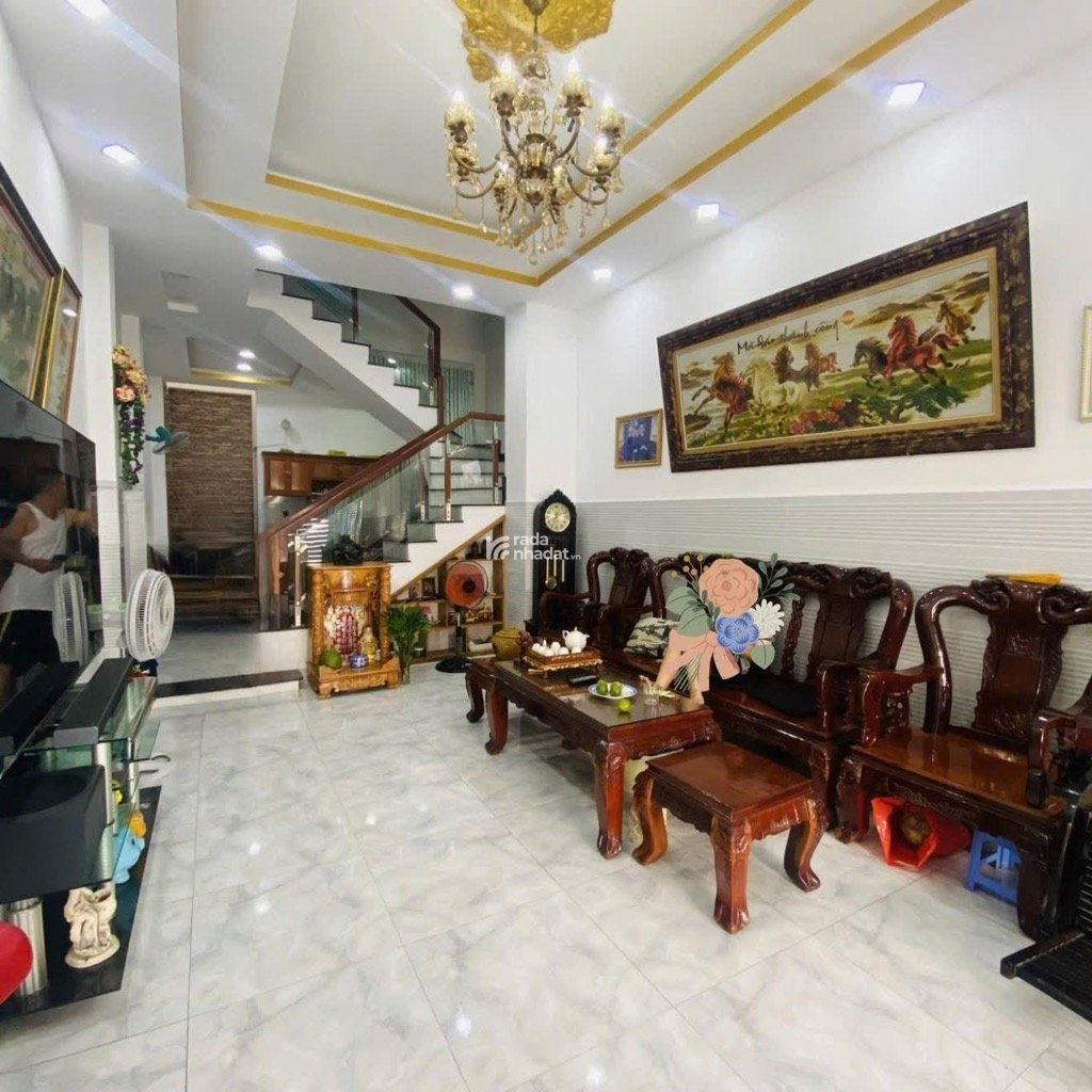 NGAY HƯƠNG LỘ 2 - GIÁP TÂN PHÚ - KỀ BÊN QUẬN 11 - NGAY NGÃ TƯ 4 XÃ