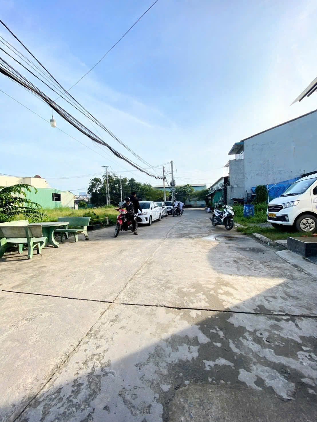 BÁN ĐẤT AN PHÚ ĐÔNG - GẦN CẦU 2 CỨNG, NGÃ TƯ GA