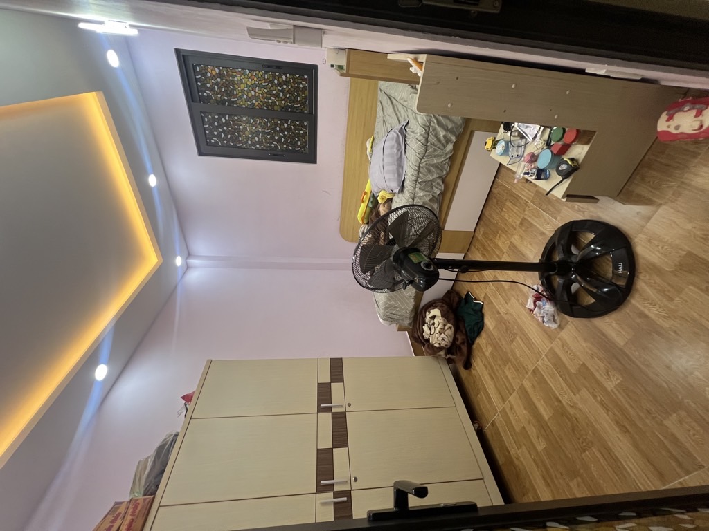  Nhà xây kiên cố để ở - Sân thượng đúc chờ lên thêm tầng dư sức - nội thất sang trọng. 