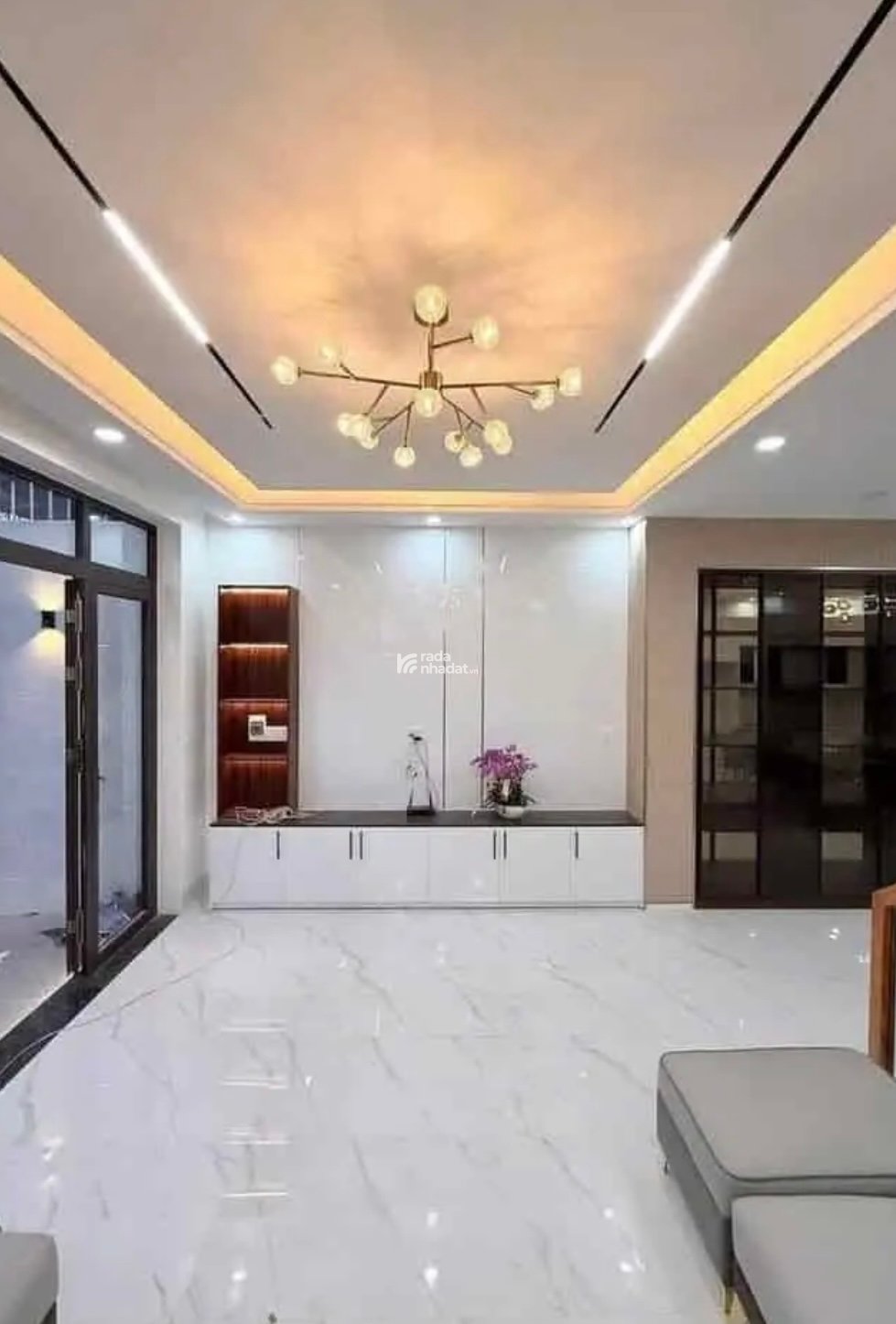  Chính chủ bán nhà phố 3 tầng 78m2 đường Phạm Văn Ngô, TP. Tân An  SHR chỉ 2.1 tỷ