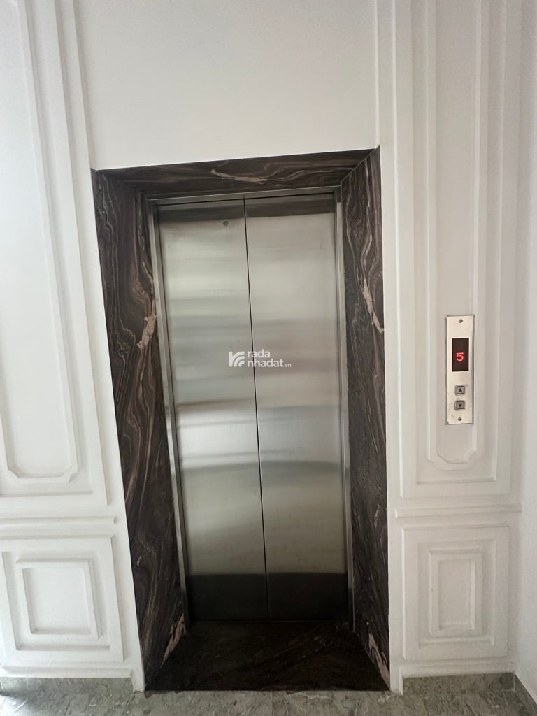  BÁN NHÀ PHAN VĂN TRỊ GÒ VẤP – NGANG ĐỈNH 5M – DIỆN TÍCH 85M–THANG MÁY–NGAY EMART– CHỈ 17TỶ  