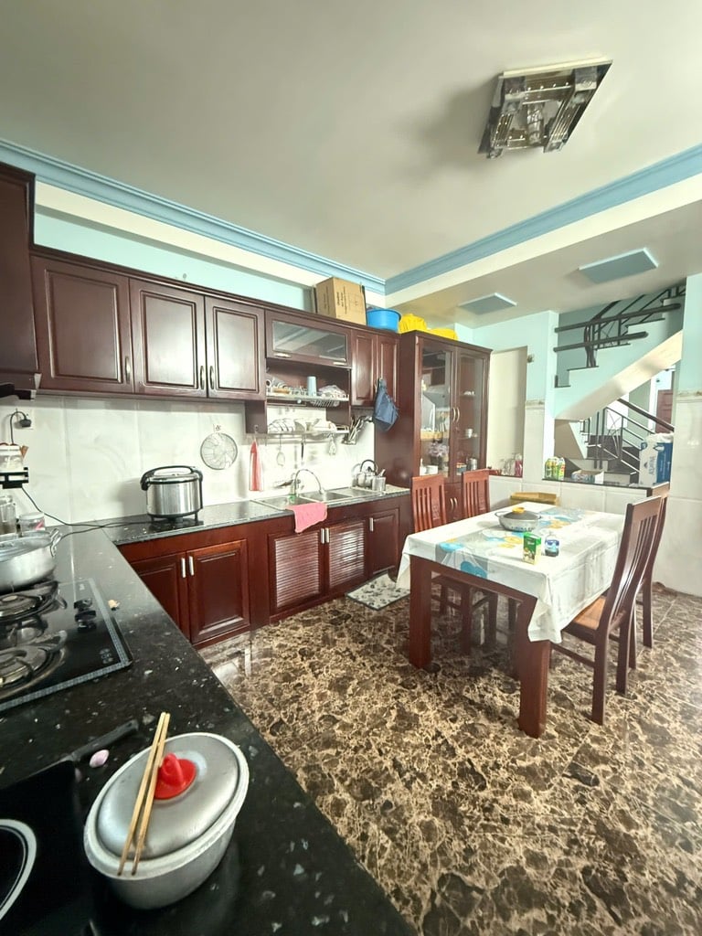  BIỆT THỰ TÂN KỲ TÂN QUÝ - TÂN PHÚ - HẺM NHỰA 8M - XE TẢI VÀO NHÀ - 200 M2 - 4 TẦNG BTCT