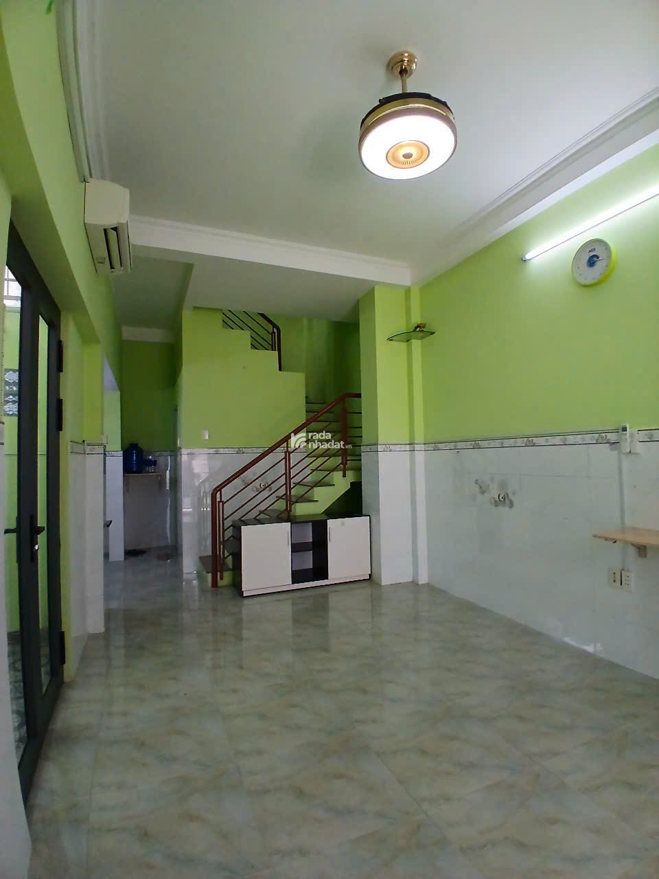 9,7 TỶ   NHÀ 3 TẦNG CĂN GÓC 2 MẶT HẺM TRUNG TÂM Q.1 . 4,5M X 9,5M