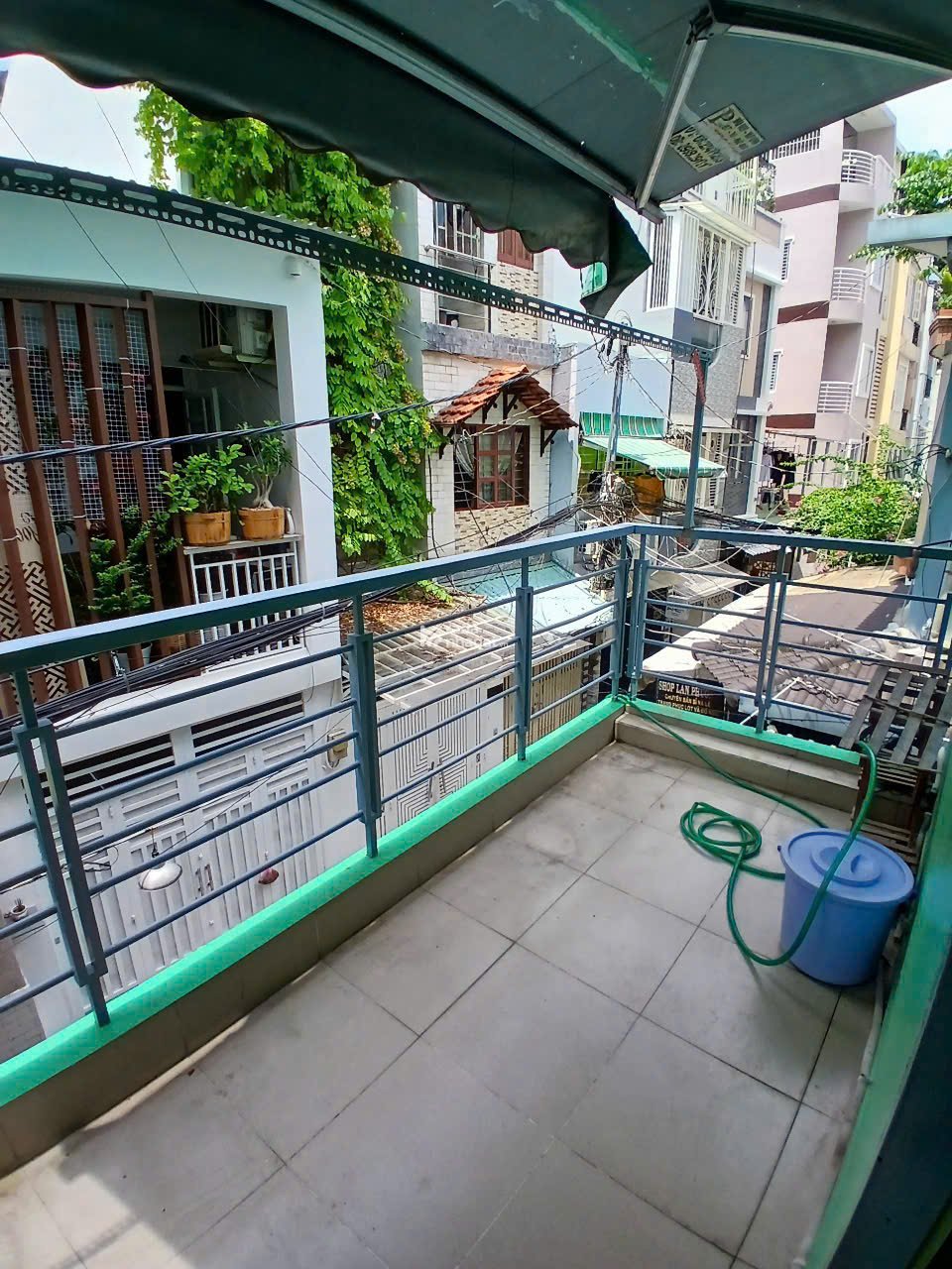 9,7 TỶ   NHÀ 3 TẦNG CĂN GÓC 2 MẶT HẺM TRUNG TÂM Q.1 . 4,5M X 9,5M
