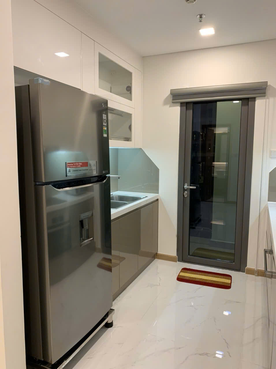 Bán căn hộ 3PN tại Vinhomes Landmark 81, Tầng cao, Full nội thất