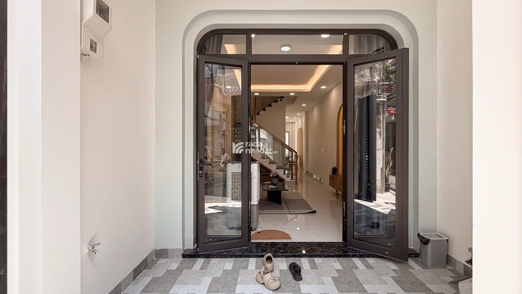 Bán nhà Phú Nhuận, 60m2 x 4 tầng , hẻm nhựa , nhà mới ở liển 