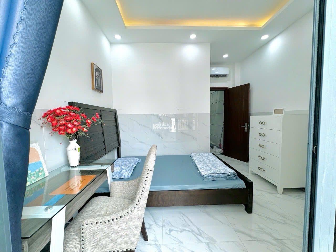 Căn hộ studio ban công full nội thất gần cầu Công Lý Quận 3