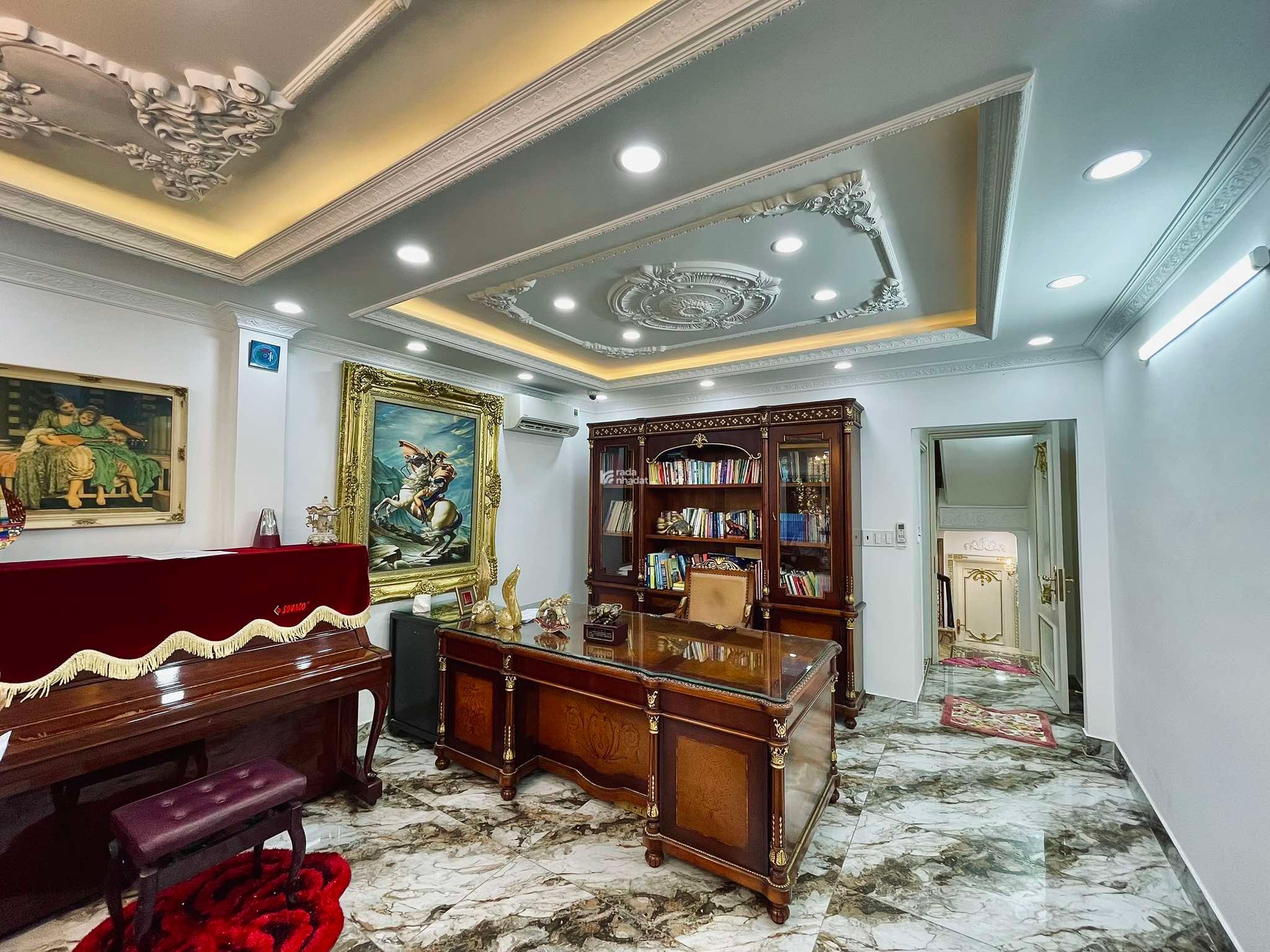 NHÀ ĐẸP VIEW HÀ ĐÔ CENTROSA GARDEN - MẶT TIỀN 3 THÁNG 2- Q.10- DT: 4.2*26m- 4 TẦNG- 69 TỶ 9