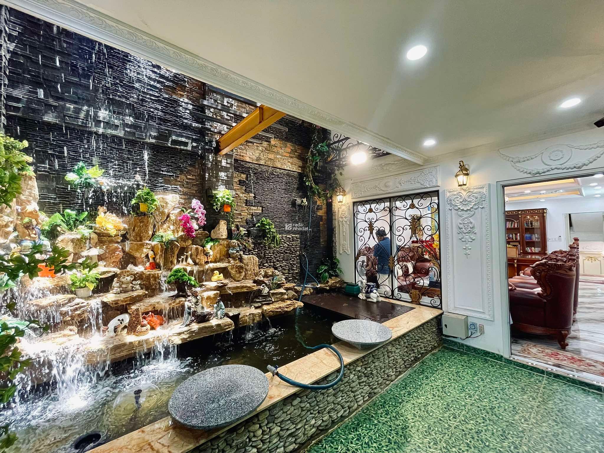 NHÀ ĐẸP VIEW HÀ ĐÔ CENTROSA GARDEN - MẶT TIỀN 3 THÁNG 2- Q.10- DT: 4.2*26m- 4 TẦNG- 69 TỶ 9