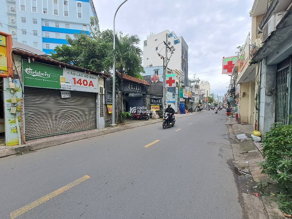 SÁT MT NGUYỄN TRỌNG TUYỂN, PHÚ NHUẬN, 114M2 CÓ KC TIỆN CẢI TẠO. GIẢM 2T CHỈ 33.5T TL 