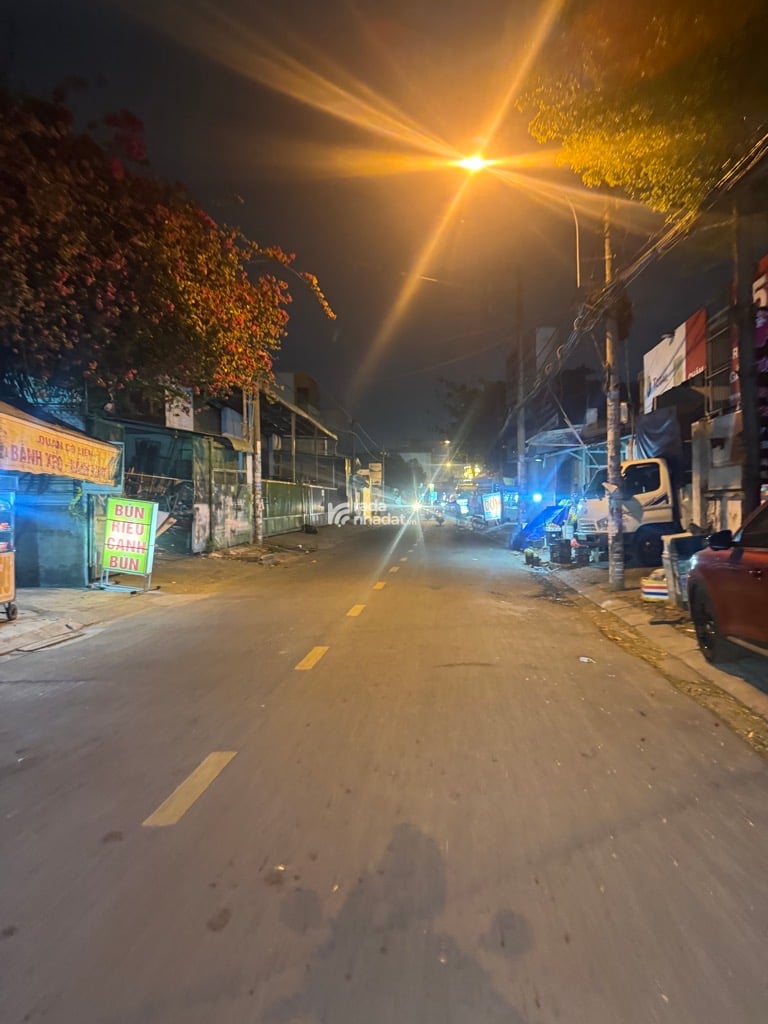 BÁN NHÀ 80M2 5X16M 6.5 TỶ HẺM XE TẢI 8M THÔNG GẦN CHỢ PHẠM ĐĂNG GIẢNG 